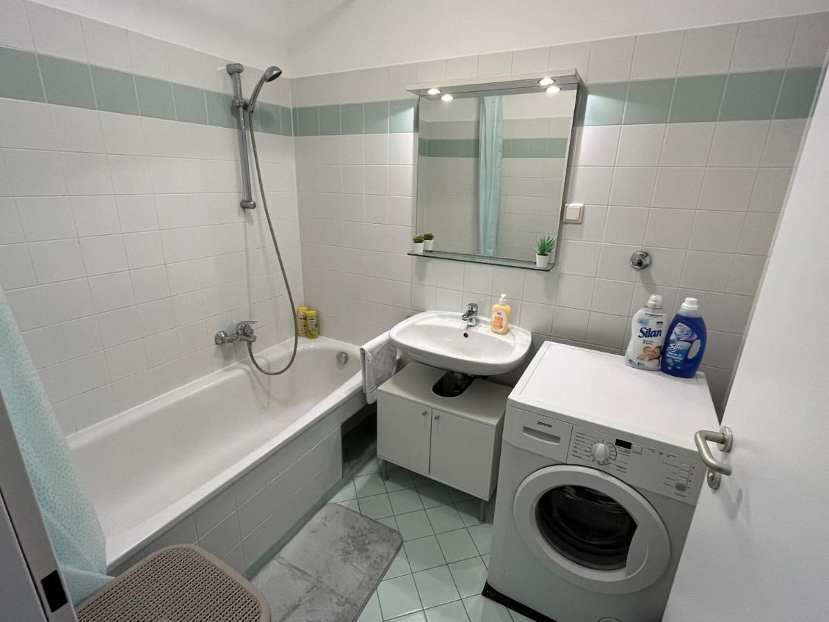Ferienwohnung Cool Schonbrunn Apt 2Br Wien Exterior foto